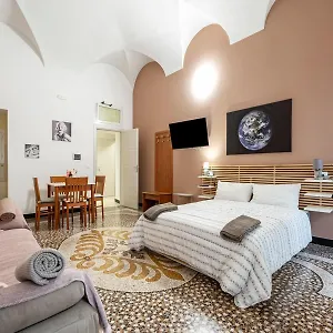 https://le-camelie-genoa.hotelitalianriviera.com